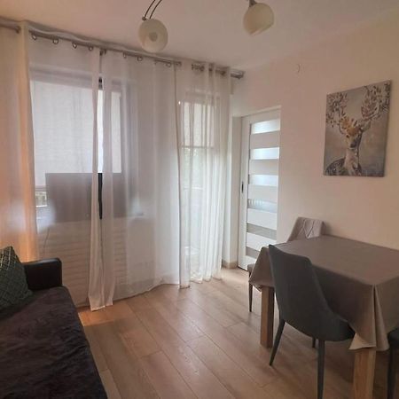 Pastelowy Apartament Wroclaw Ngoại thất bức ảnh