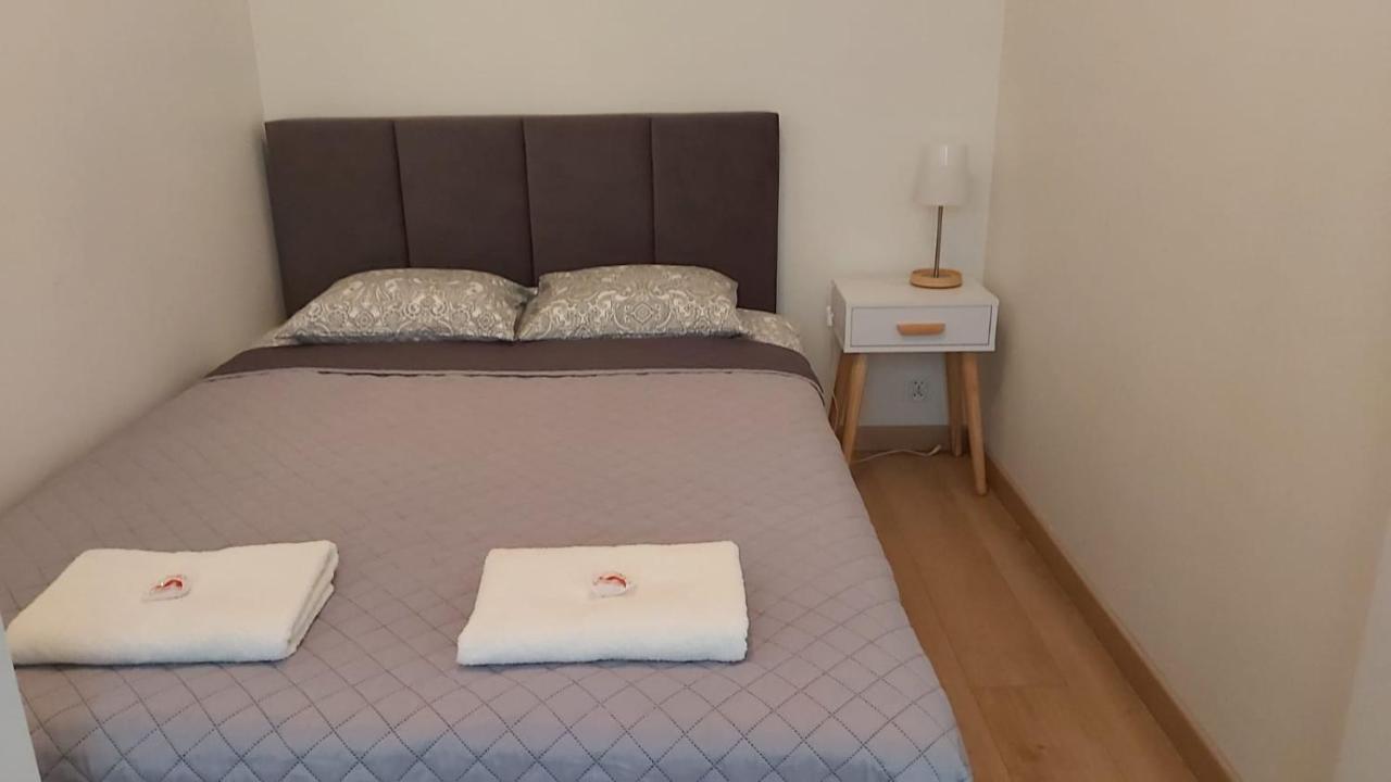 Pastelowy Apartament Wroclaw Ngoại thất bức ảnh